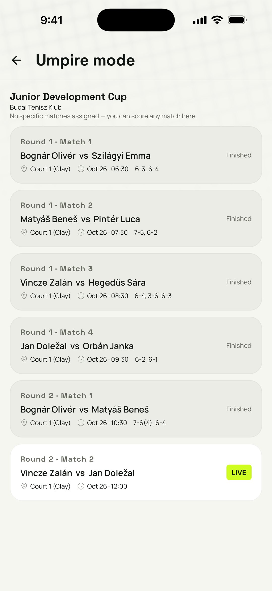 Live scoring and brackets